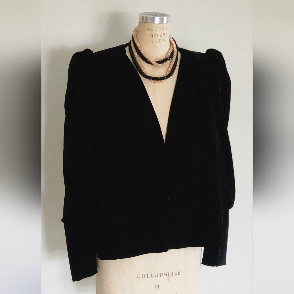 NWT ZARA Black velvet jacket